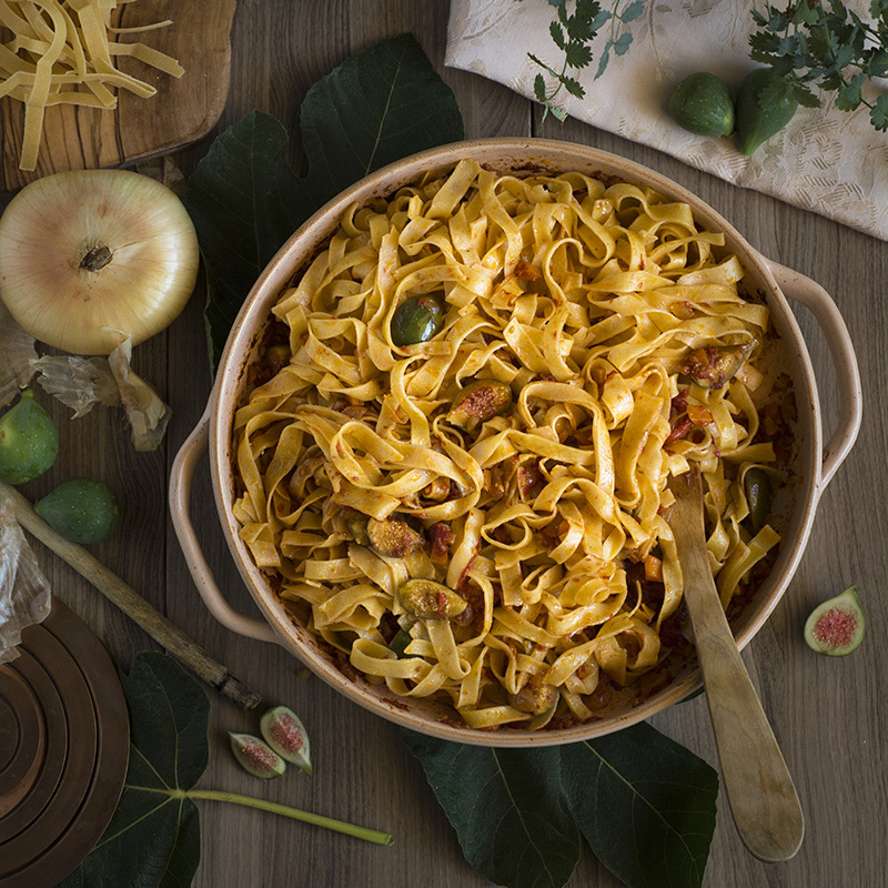 fig fettuccine with olive oil